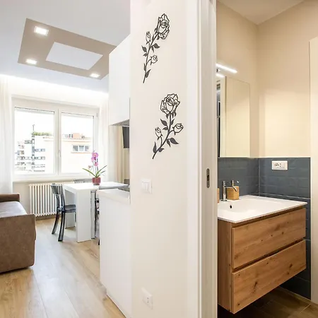Aurelius Design Loft - Metro Cornelia
